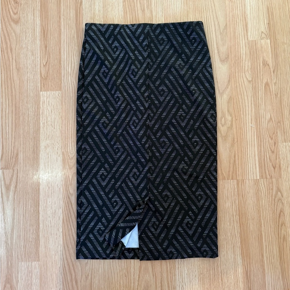 Le Chateau Black/White/Tan Geometric Print Midi Skirt - Picture 10 of 13